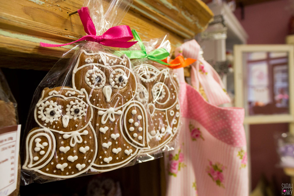 Gingerbread owl cookies