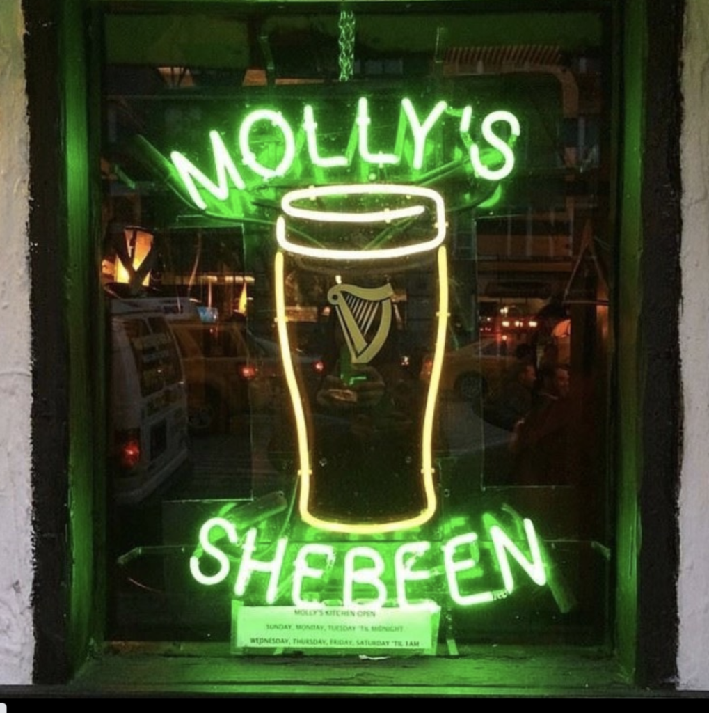 Molly's NYC Pub